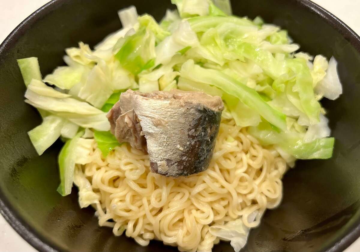 タサン志麻さん「サバ缶味噌ラーメン」