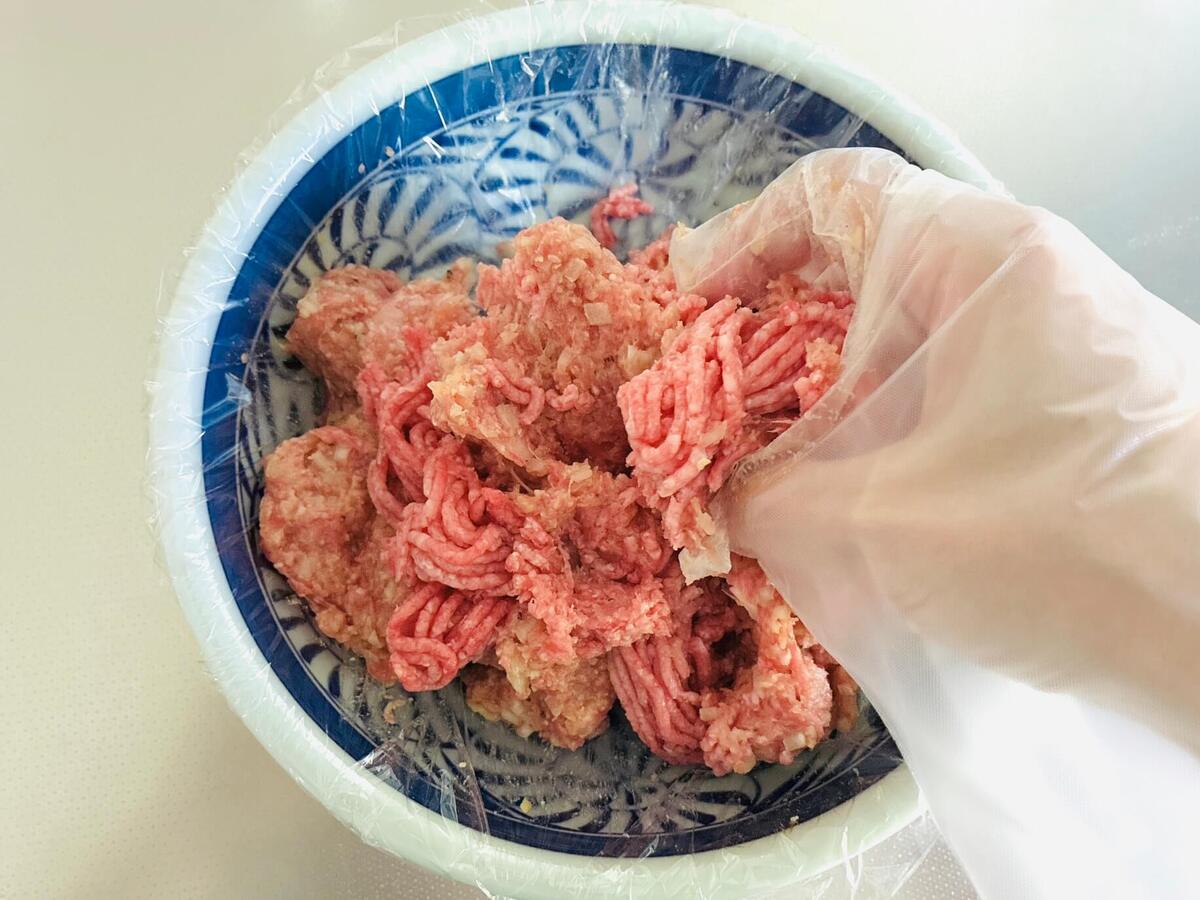 ピーマンの肉詰め
