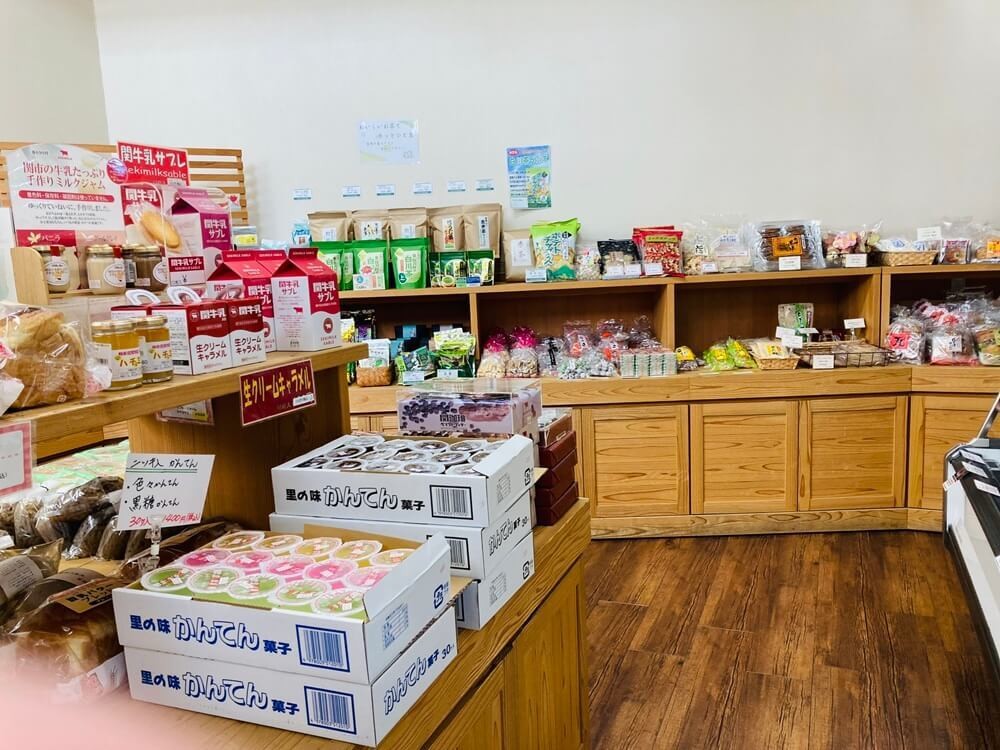 道の駅 半布里の郷(はにゅうりのさと)とみか 