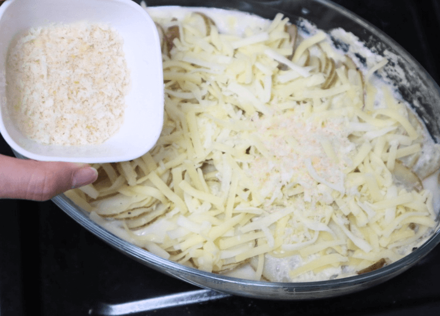 とろうまポテトグラタン