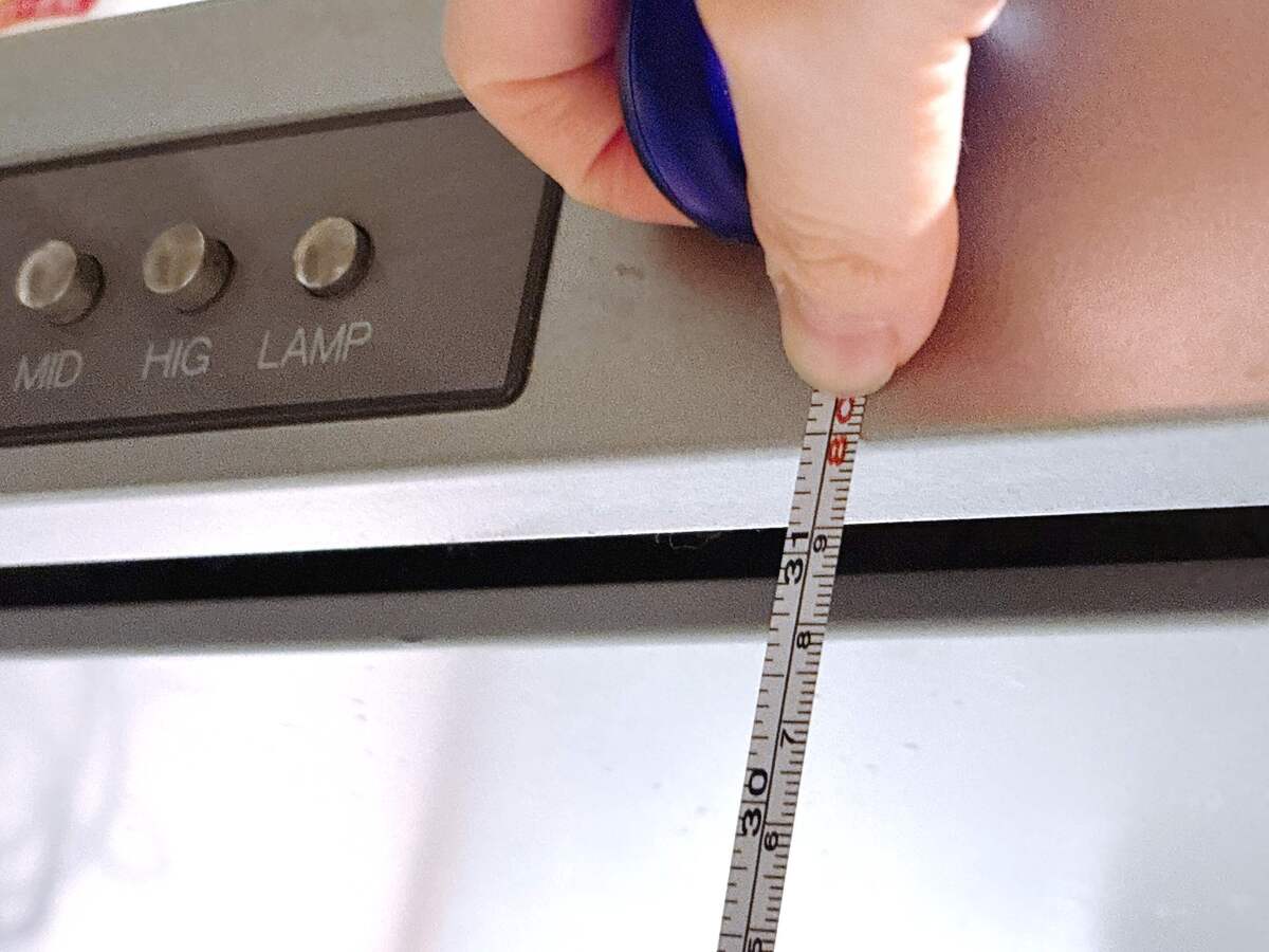 キッチンの換気扇「専用不織布フィルターでもつけちゃダメ」