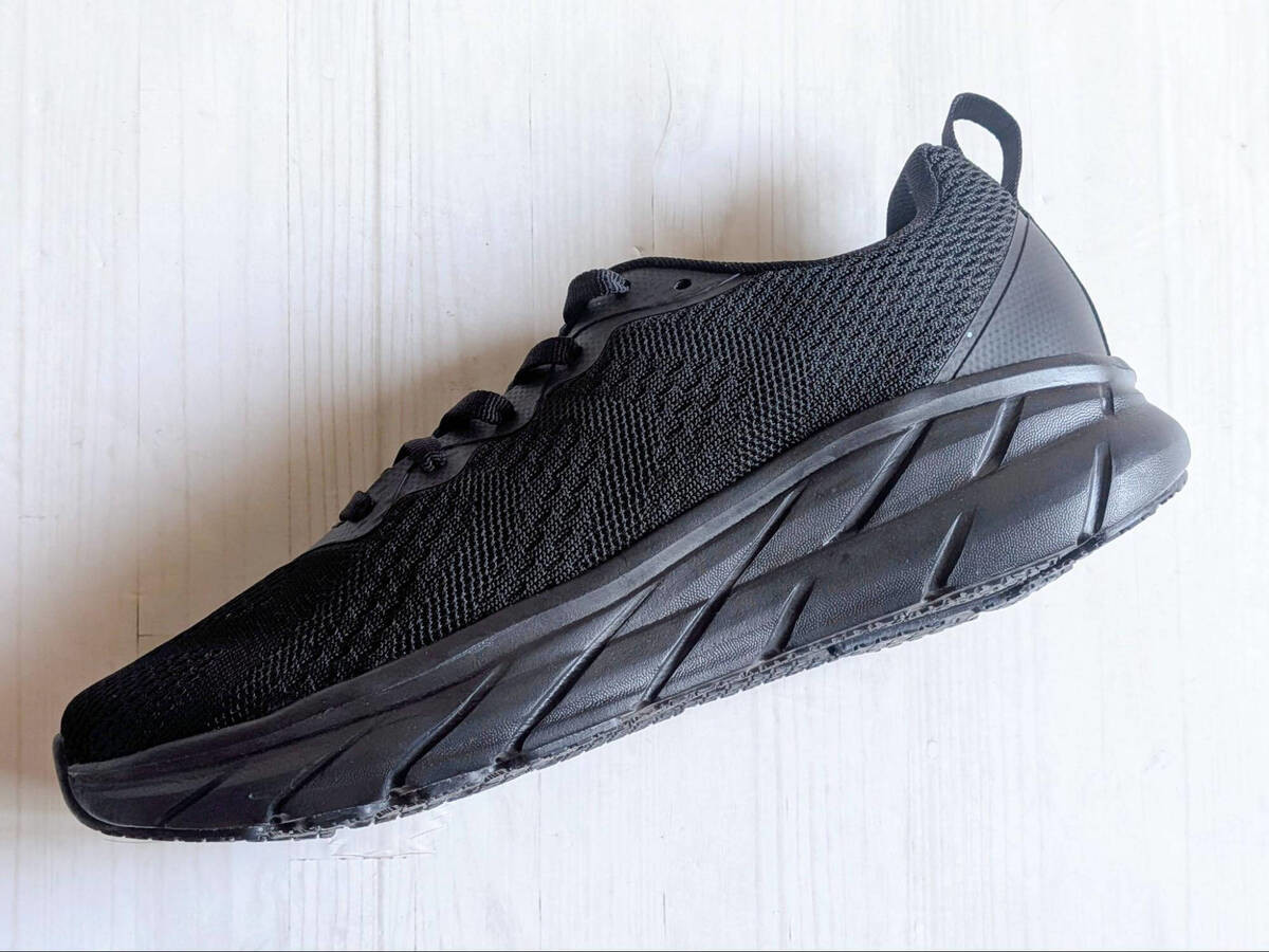 『トライアル』のコスパ抜群スニーカー