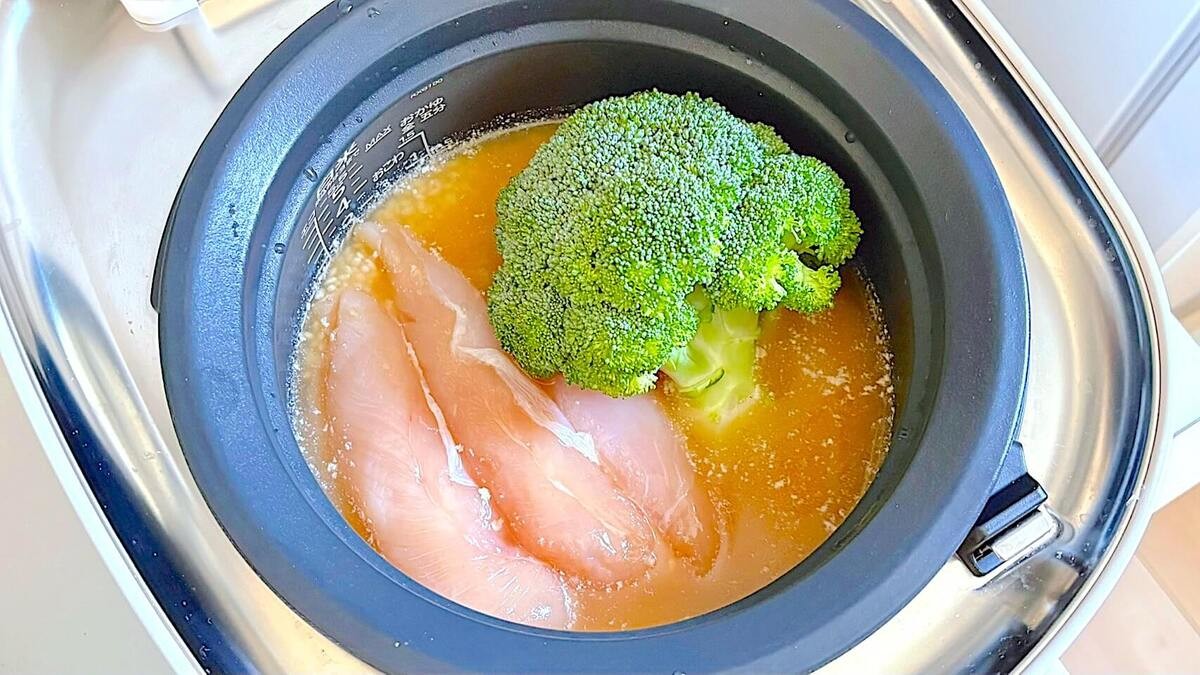 ささみとブロッコリーの炊き込みご飯