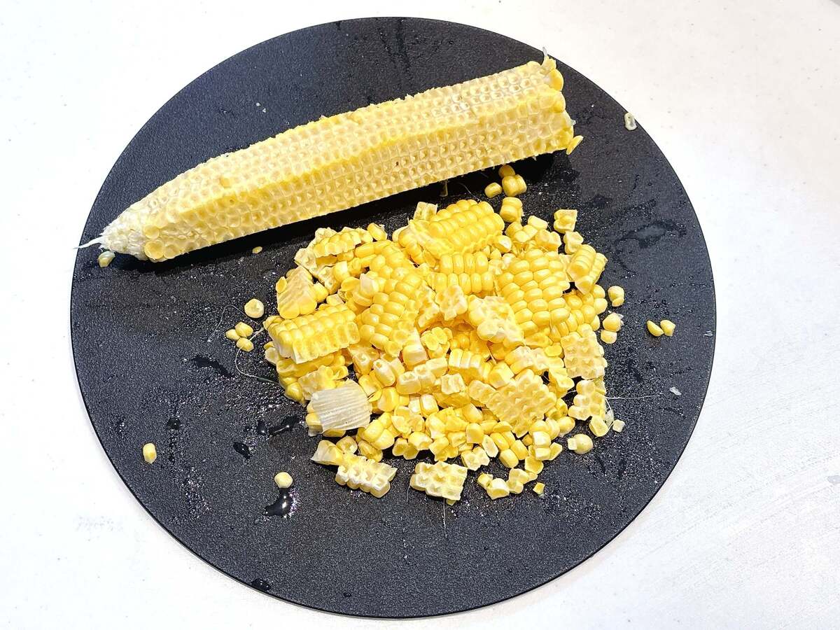 岩崎ファーム「とうもろこしとウインナーの炊き込みご飯」のレシピ