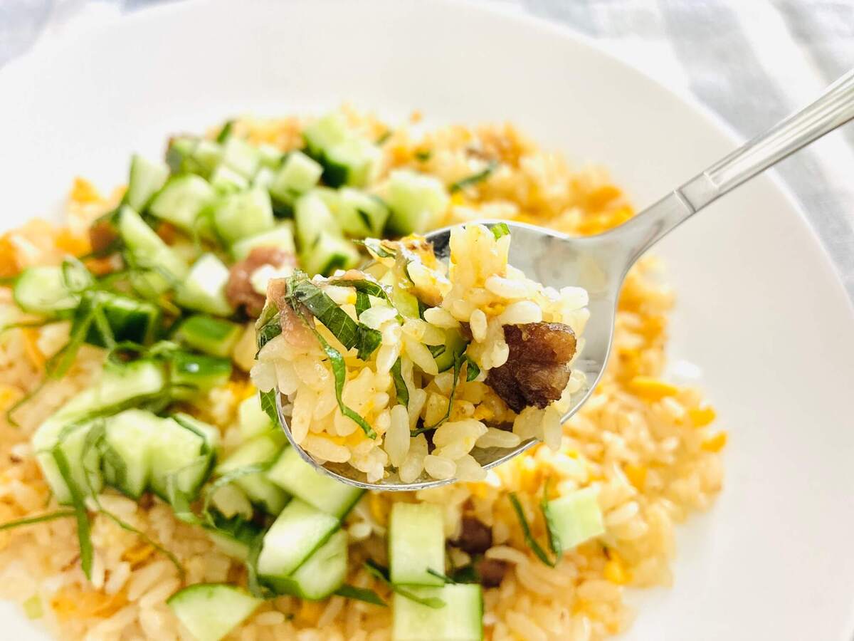 きゅうりと梅のさっぱり炒飯