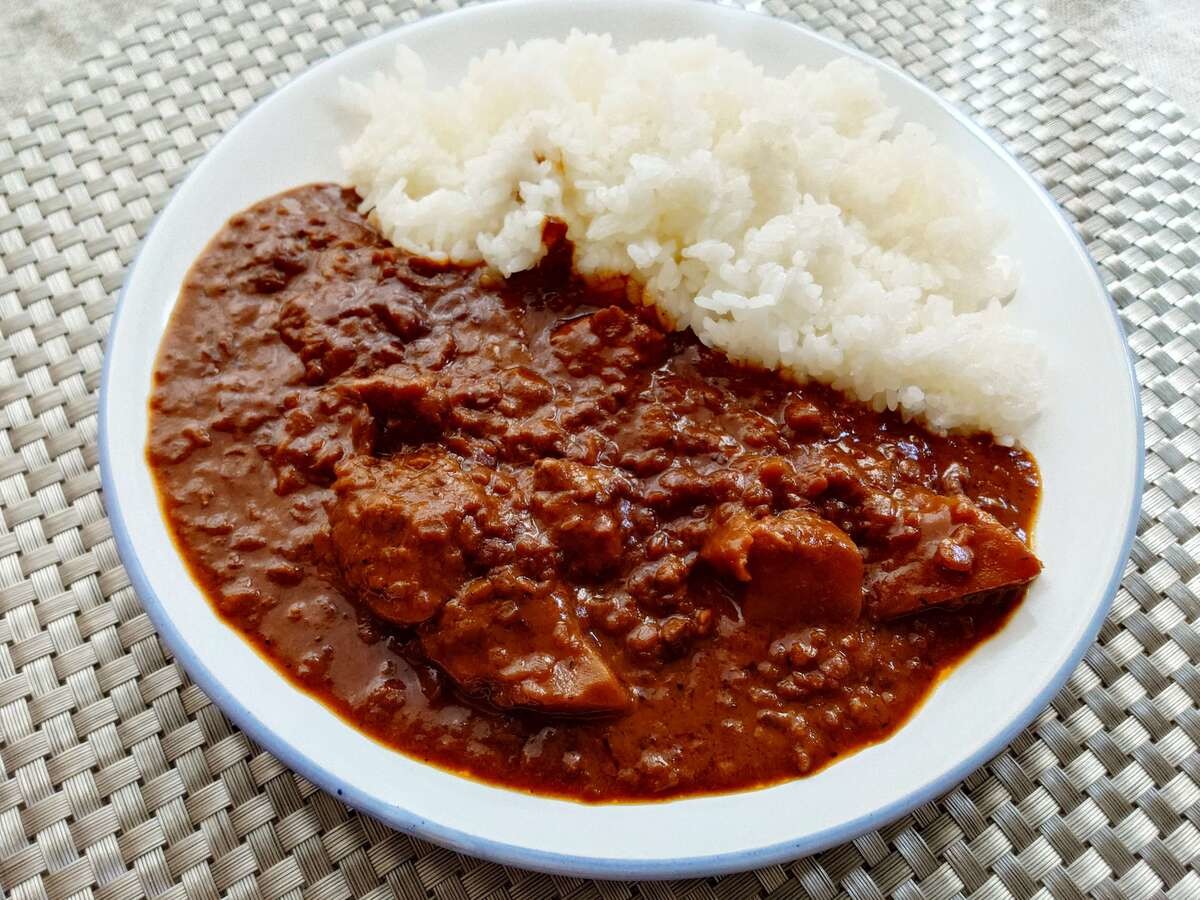 【1位】新宿中村屋「インドカリー濃厚ビーフ」