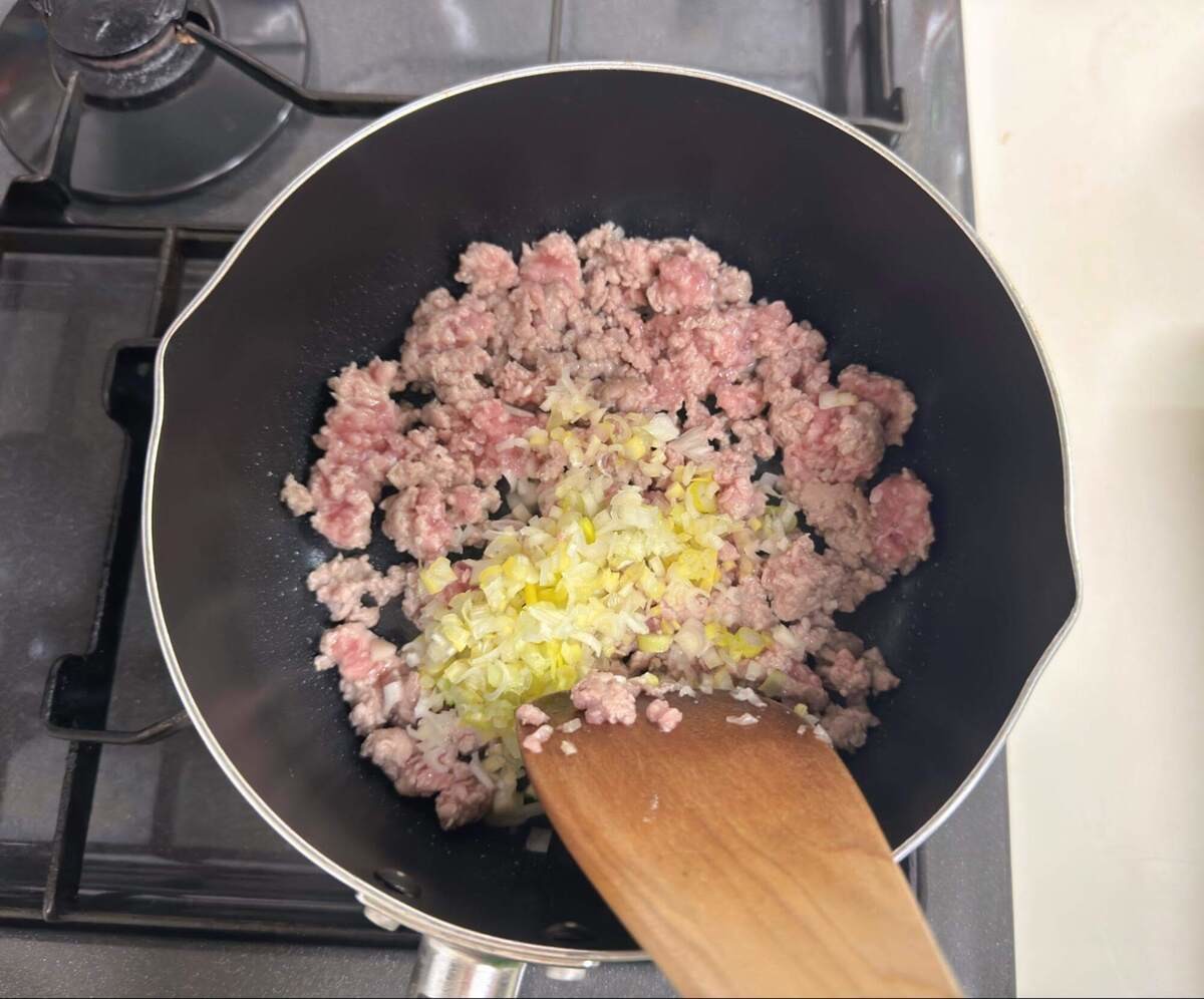 大庭英子さん「キャベツの肉みそがけ」
