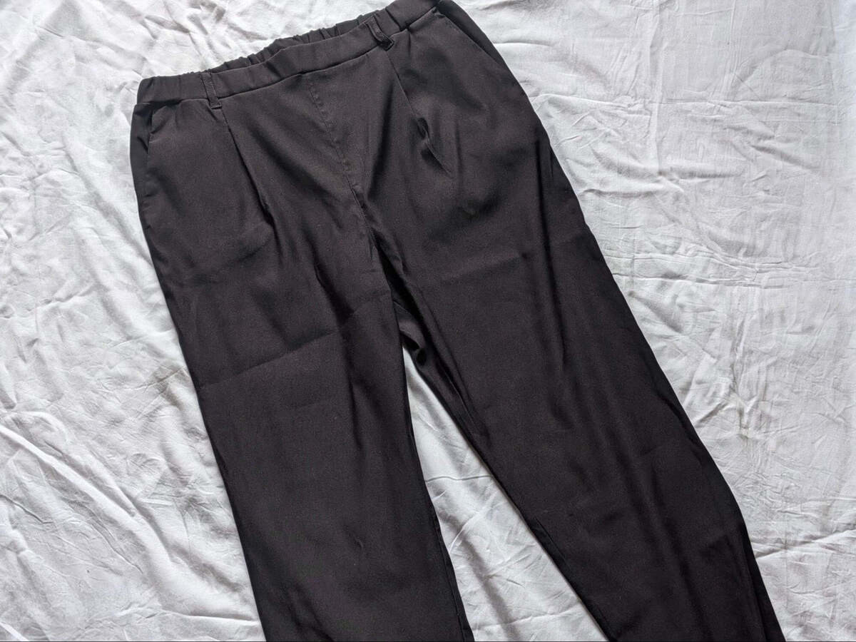 NOBIRUNOストレッチパンツ