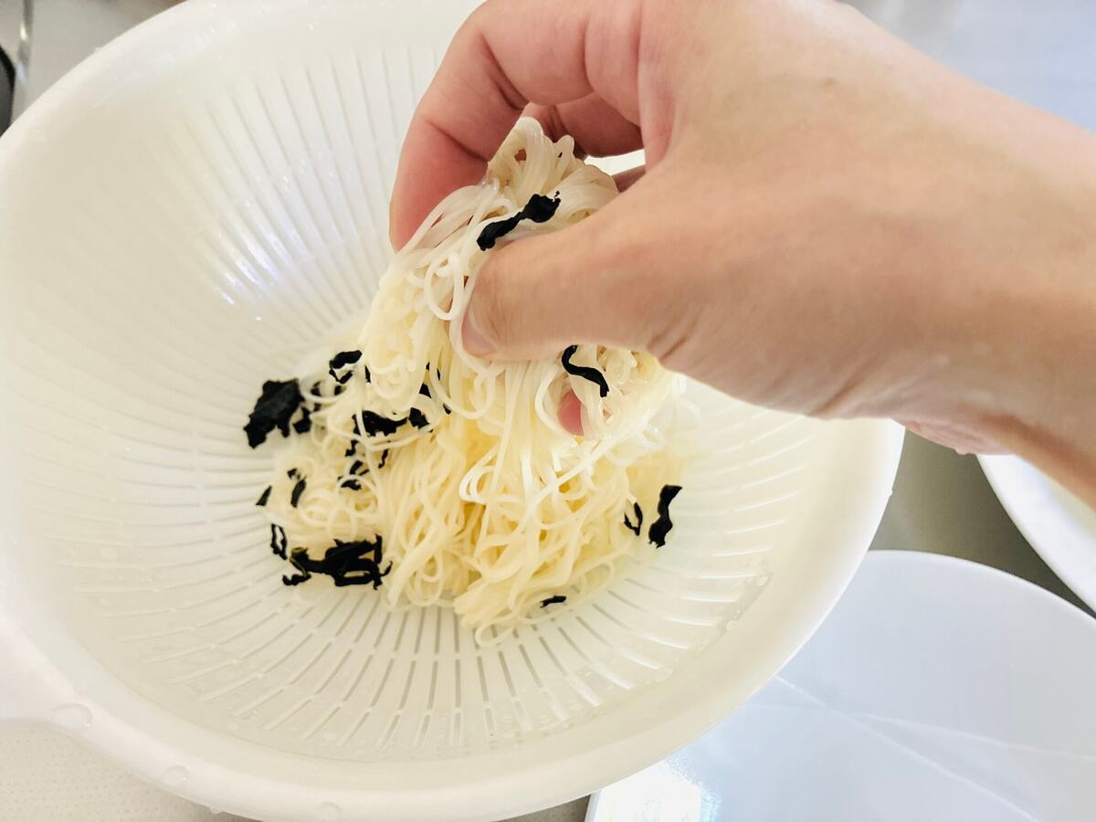 ソーメン二郎さん直伝「くっつくそうめんを解決する」裏ワザ