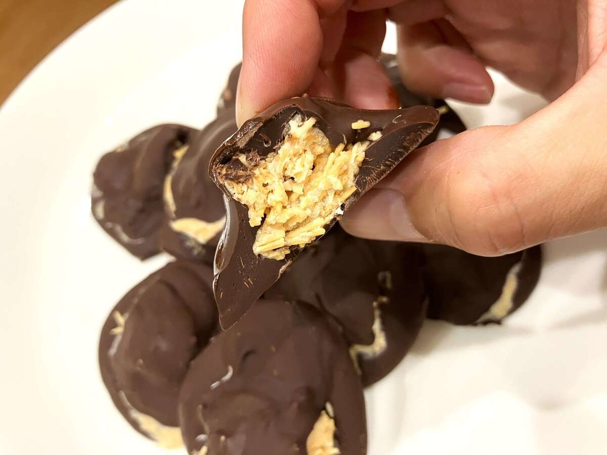 池利公式「ザクザクそうめんチョコ～ドバイチョコレート スタイル～」