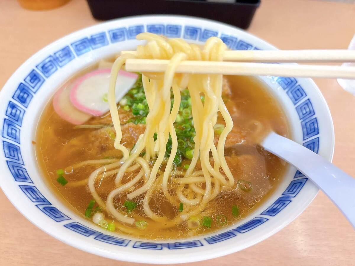 老舗ラーメン店「山金」