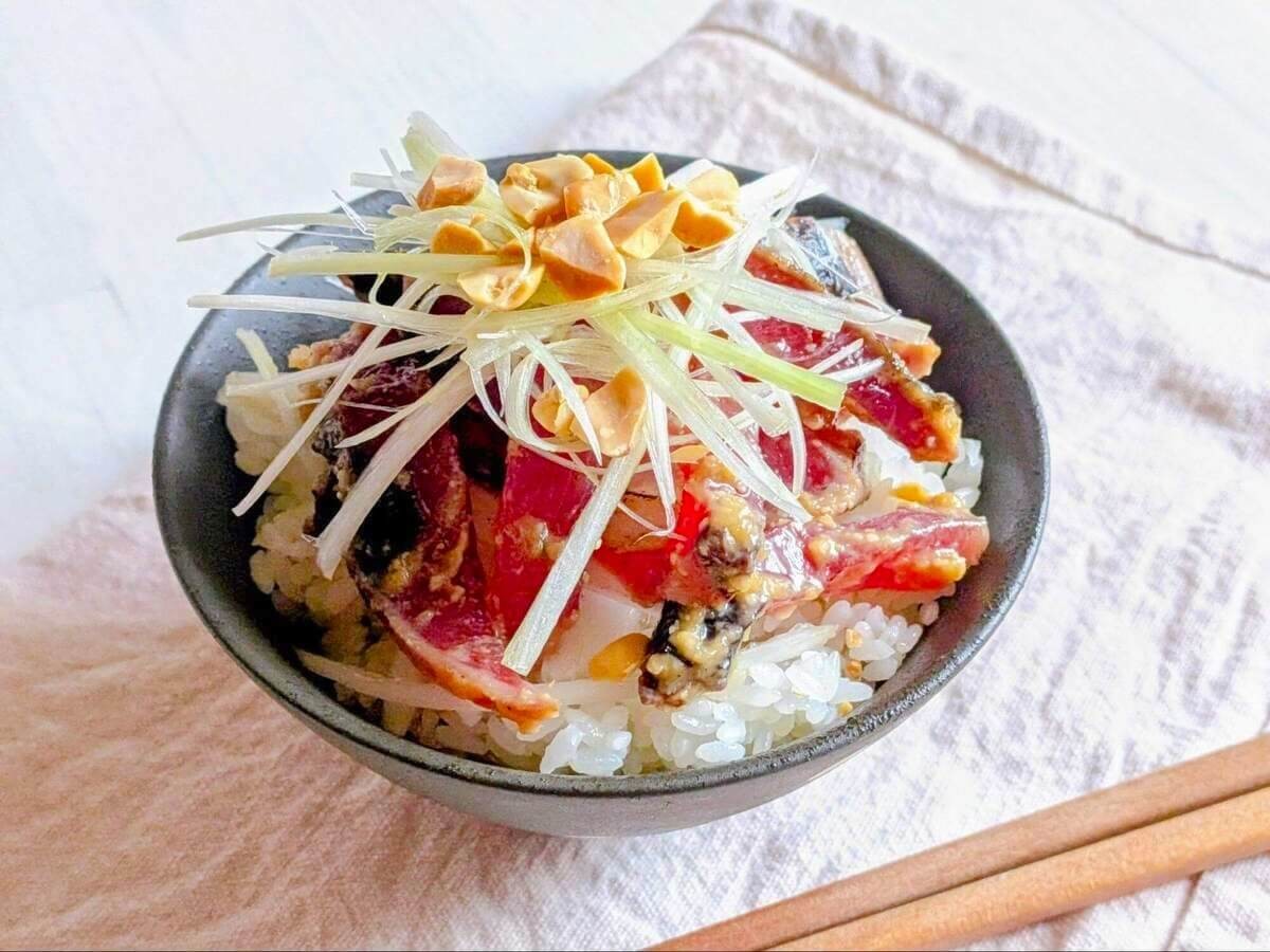 三宅隆二さん「かつおのたたき丼」のレシピ