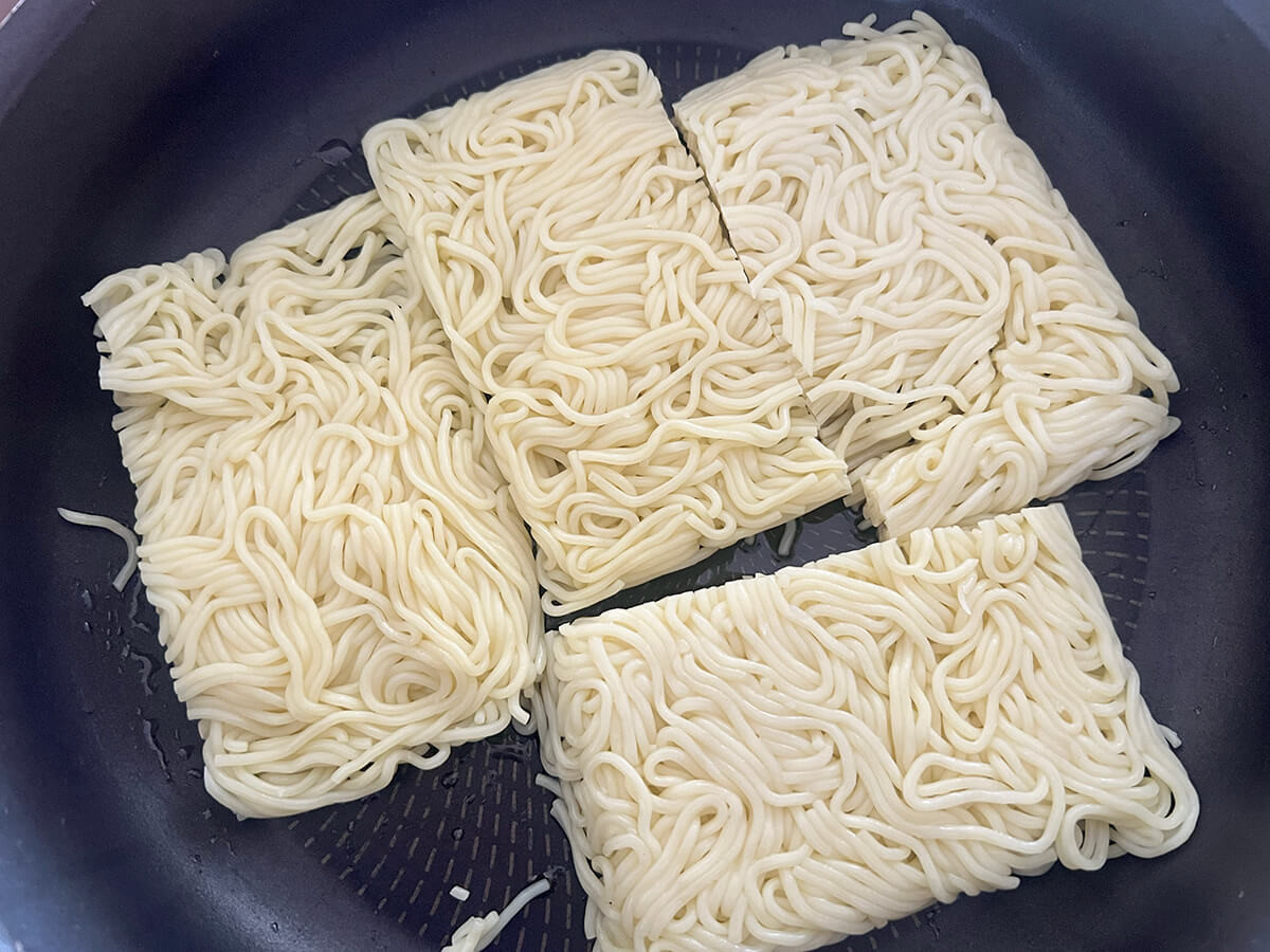 和田明日香さん「ごぼうのほったらかし焼きそば」