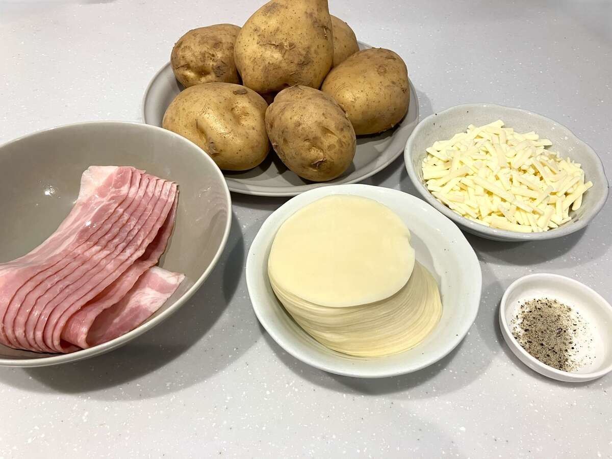 丸大食品「ベーコンポテトパイ」