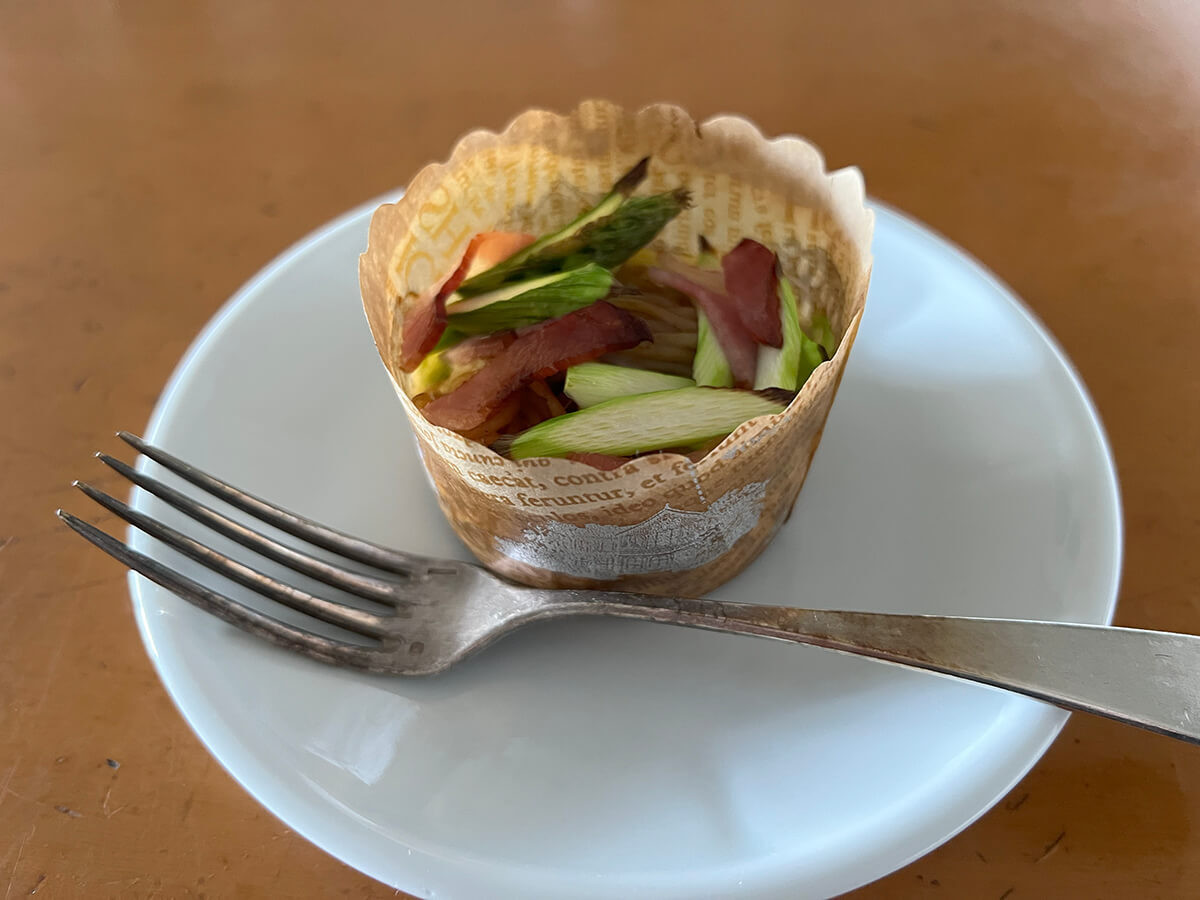 アスパラと焼そばのキッシュ風