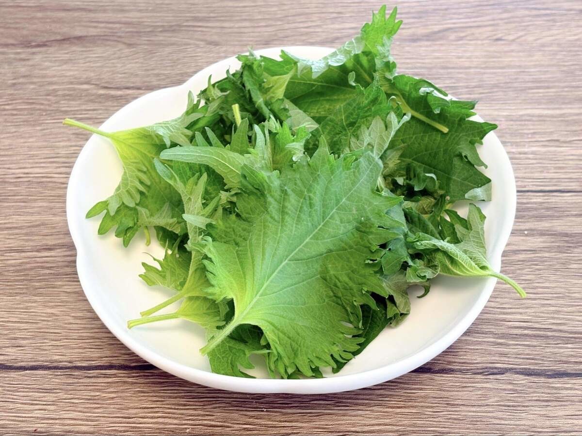 青じそと黒ごまのそぼろご飯