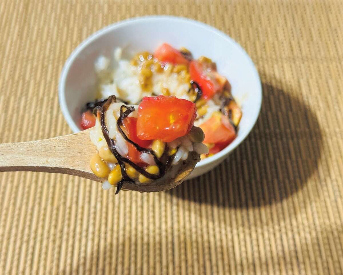 家事ヤロウで農家さんが紹介『トマトの納豆めし』