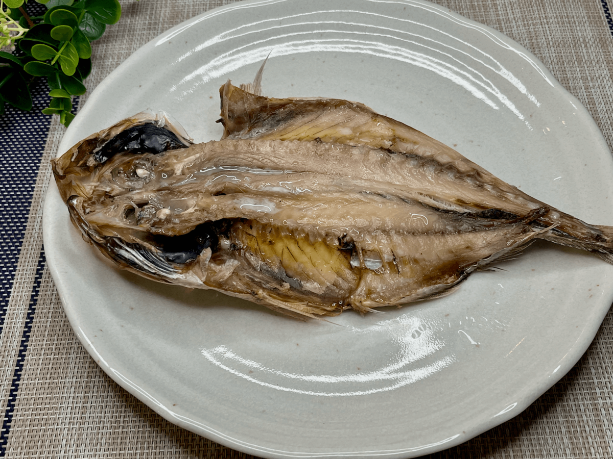 村上祥子さん「電子レンジでアジの干物を焼く方法」