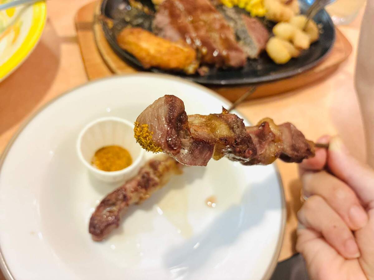 【サイゼリヤ】ランチタイムでワインに合うおつまみと無料○○を実食