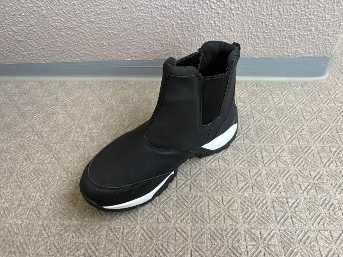 ワークマンの「防寒ラークスチェルシーpr.6」