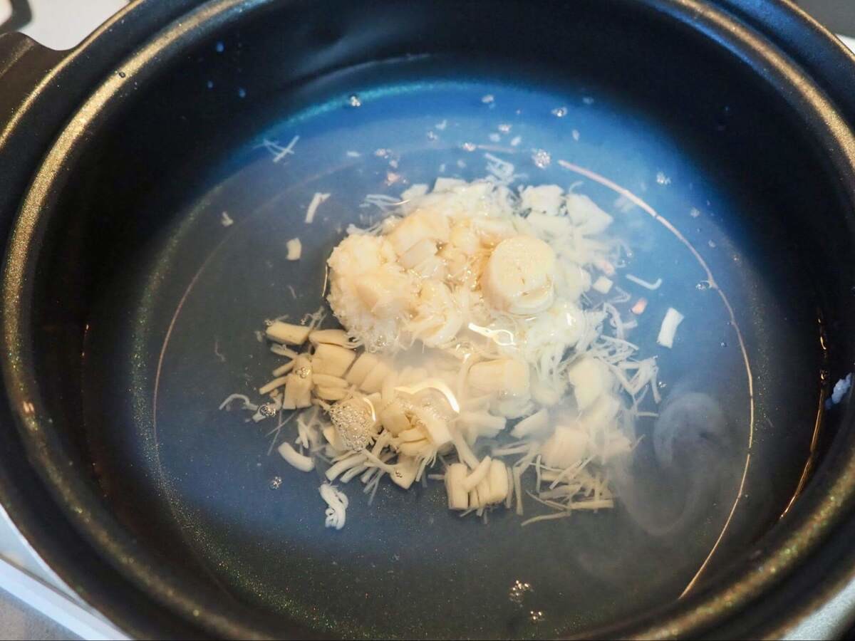 藤井恵さん直伝「ホタテ缶と厚揚げの鍋」の作り方