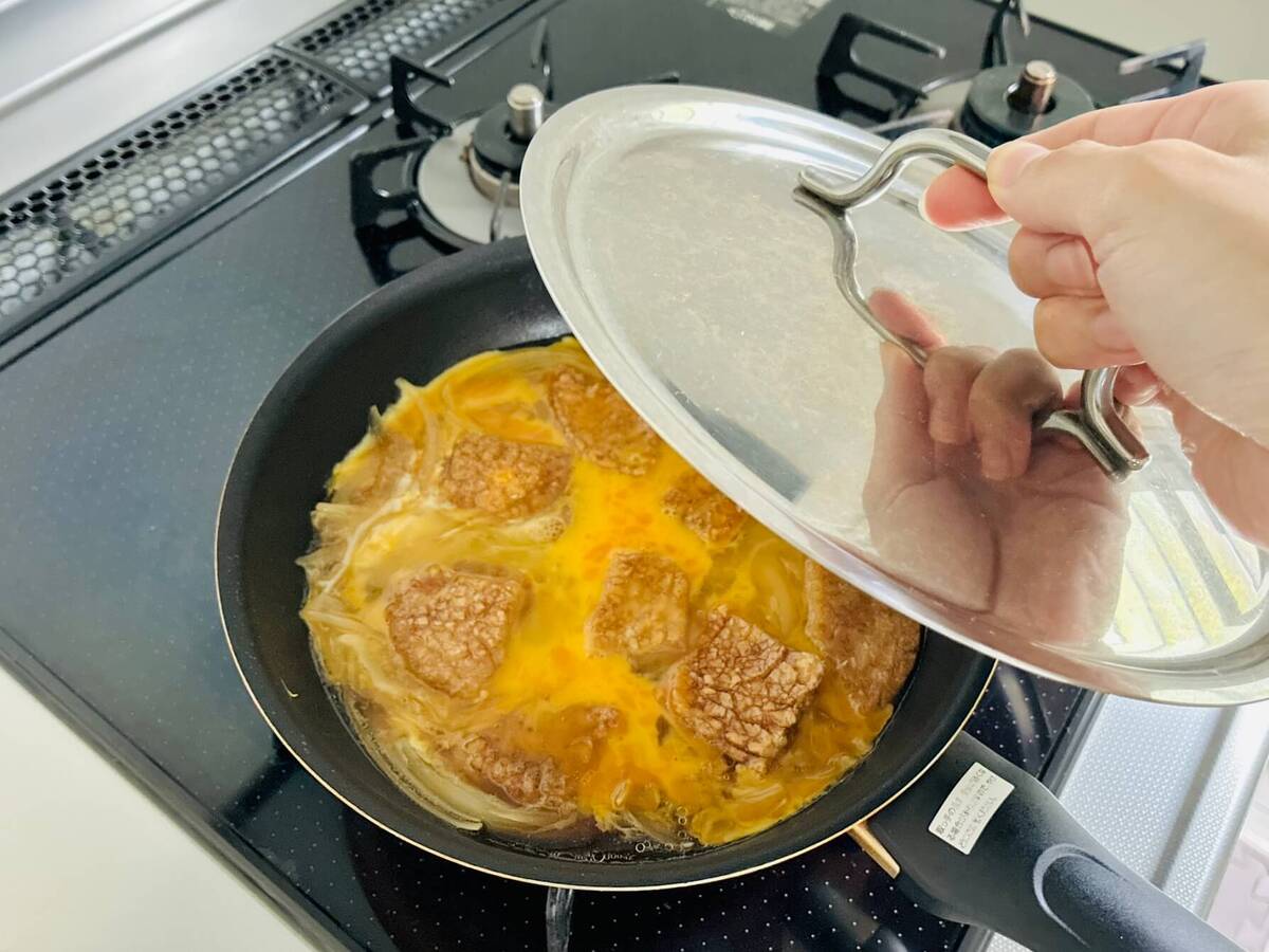 天乃屋 公式「歌舞伎揚の卵とじ」のレシピ