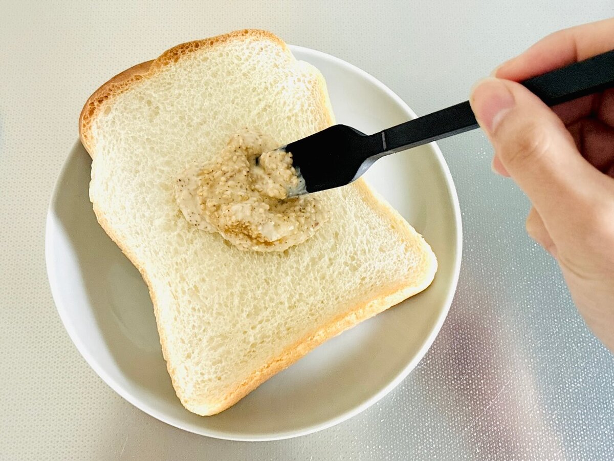 ごま好きに捧げる「炒りごまトースト」のレシピ