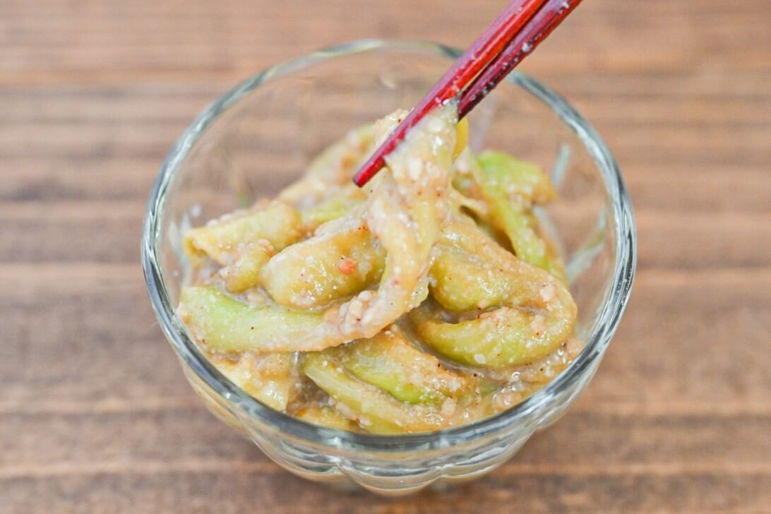 「レンジ蒸なすのごま和え」のレシピ