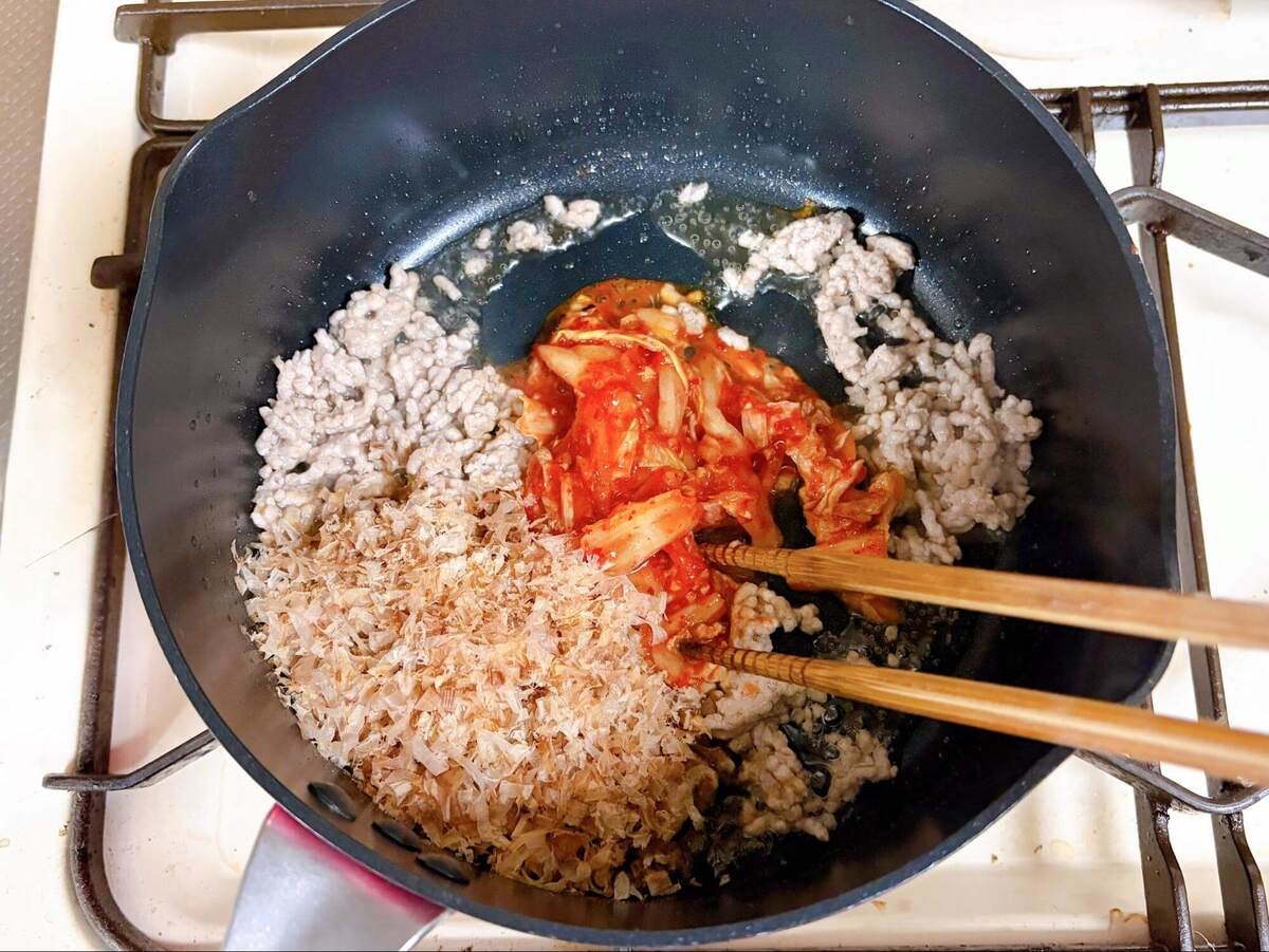 ヤマキ公式「かぼちゃと厚揚げのピリ辛味噌汁」