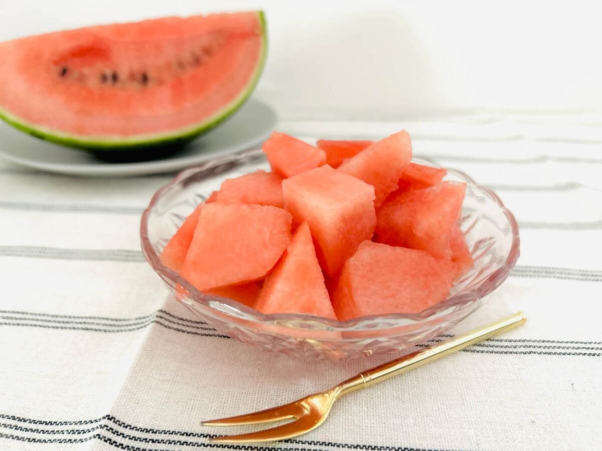 青果店・パティシエが教える「種が簡単に取れちゃう！」裏ワザ