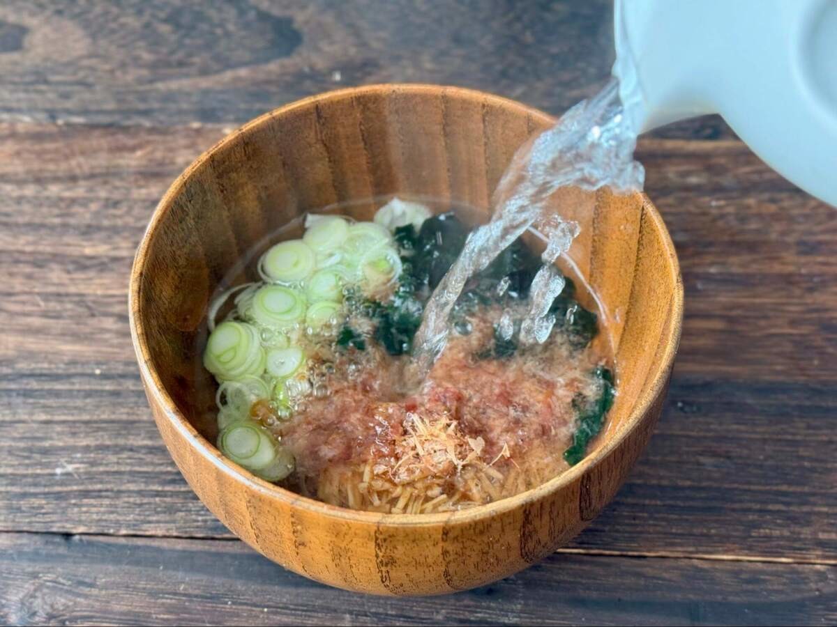 和田明日香さん「即席余り物お吸い物」