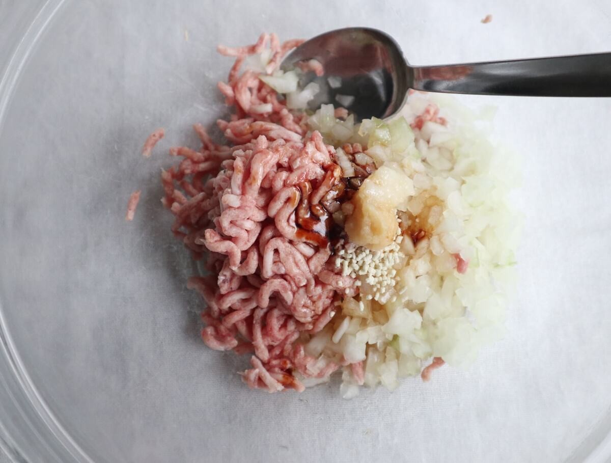 「包まないカップ小籠包」のレシピ