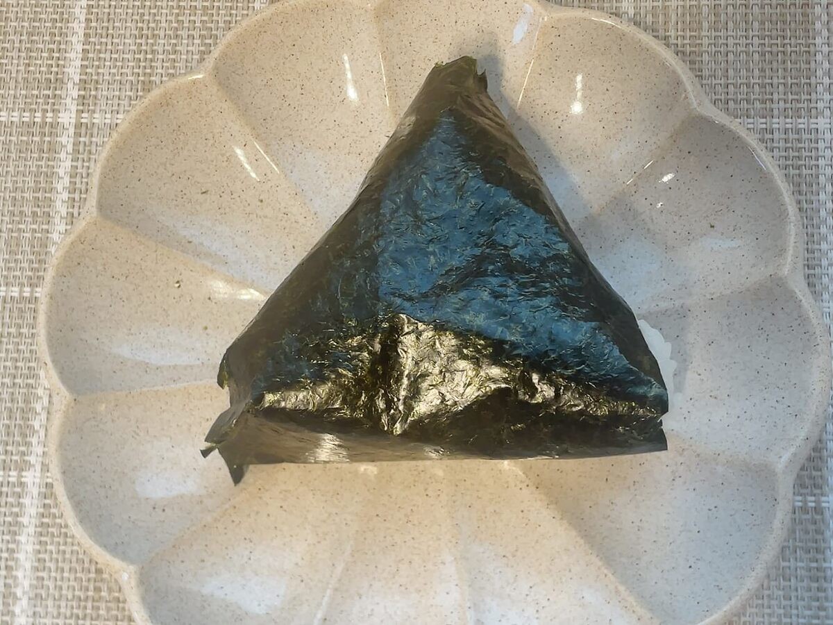 サタプラ”ひたすら試してランキング”の「鮭おにぎり」3種を実食