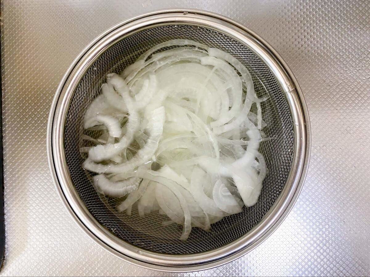 亜希さん「ヘルシー！マヨなしポテトサラダ」のレシピ