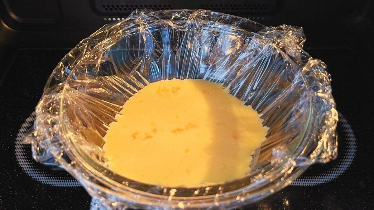 「爆速チーズオムレツ」のレシピ