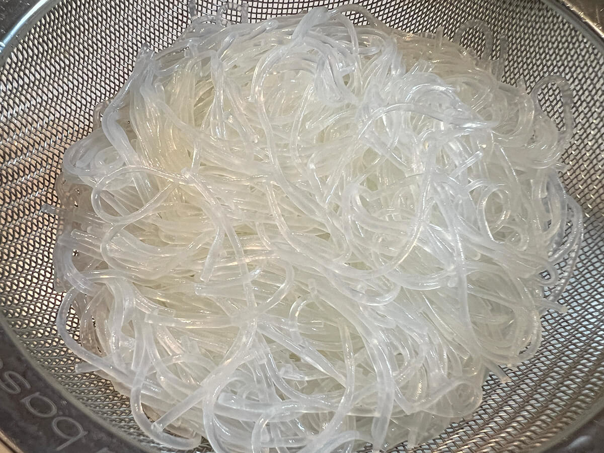 小林まさみさん「中華風春雨サラダ」