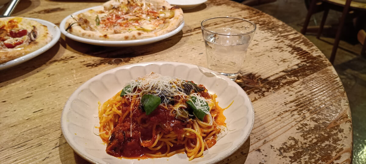 洋麺茶屋　牧家（ぼっか）