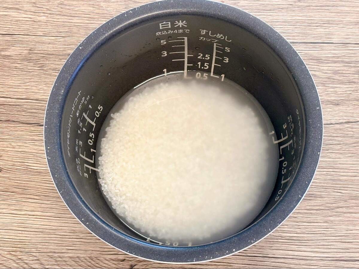 味の素冷凍食品株式会社公式「ギョーザでスタミナ炊き込みご飯」