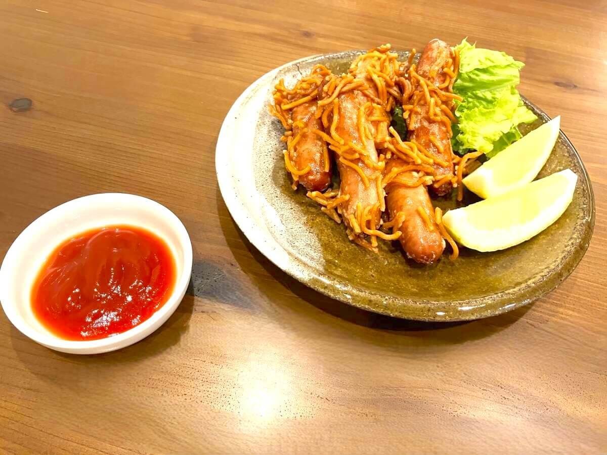 丸大食品「ウインナーのベビースターラーメン衣揚げ」