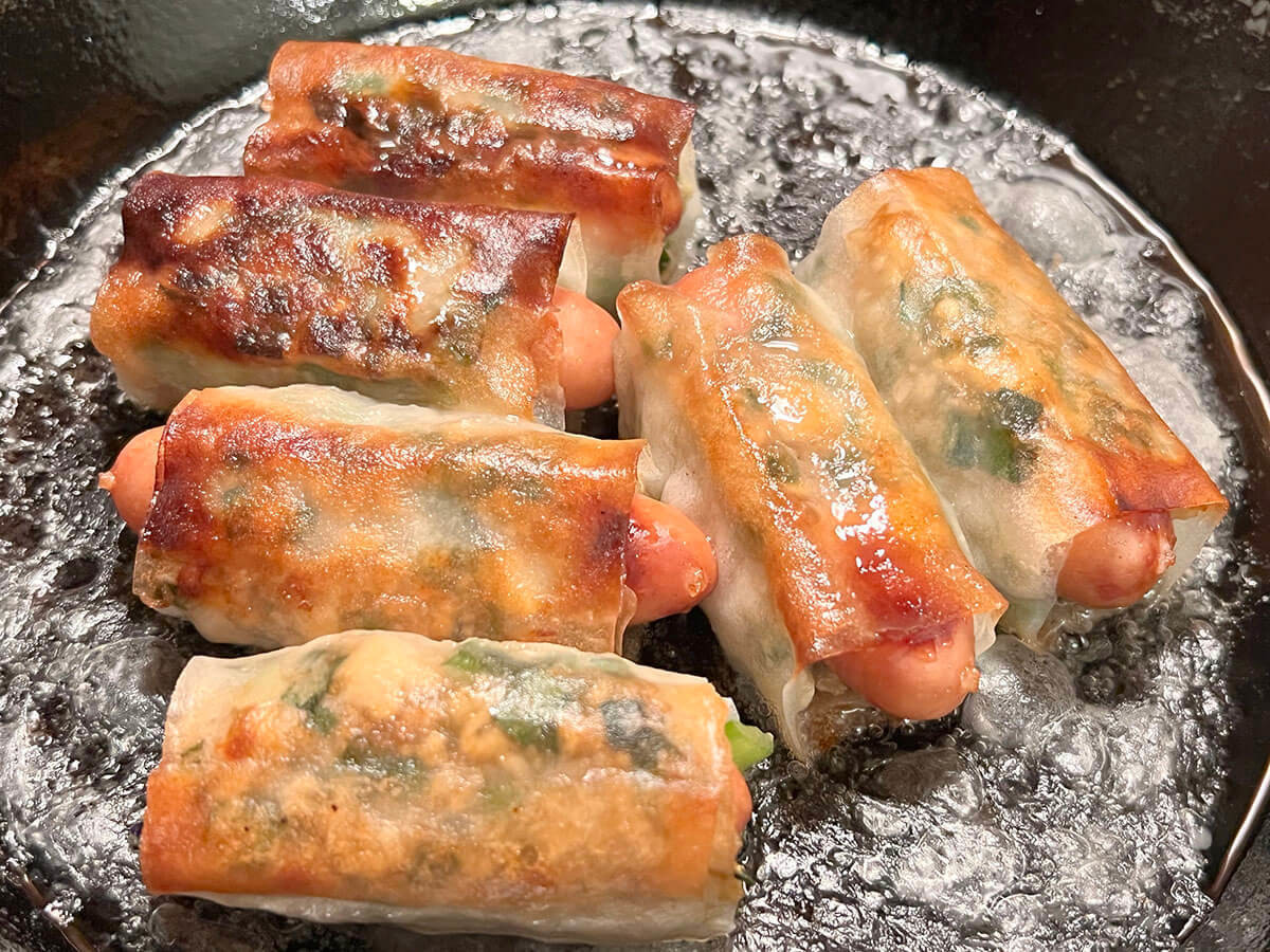 日本ハム公式「シャウエッセンと豆腐のふわっパリ！棒餃子」のレシピ
