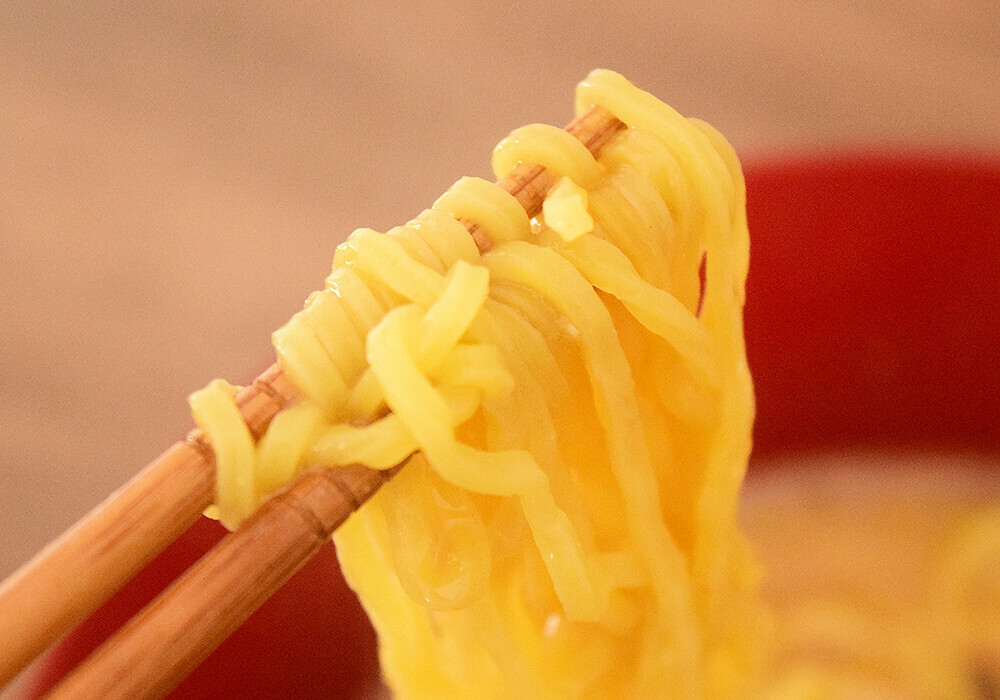 コスモス薬局専売品「キンレイ ちょこっと野菜味噌ラーメン」