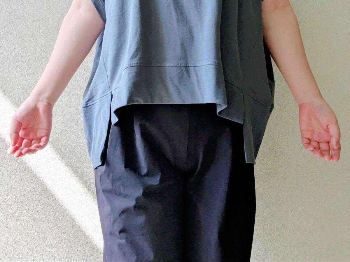 トライアル暑い日の万能トップス