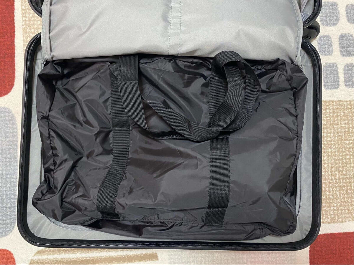 「旅行用ボストンバッグ」