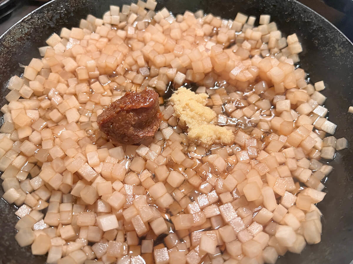 ちはるさん「【食材1品だけ】みそ大根」のレシピ