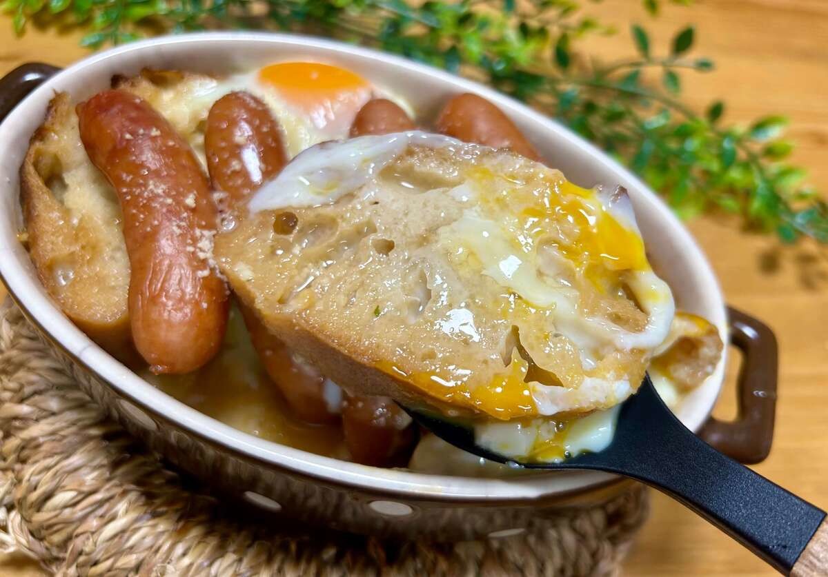 日本ハム公式「シャウとパンとたまごのパヴィーア風スープ」のレシピ