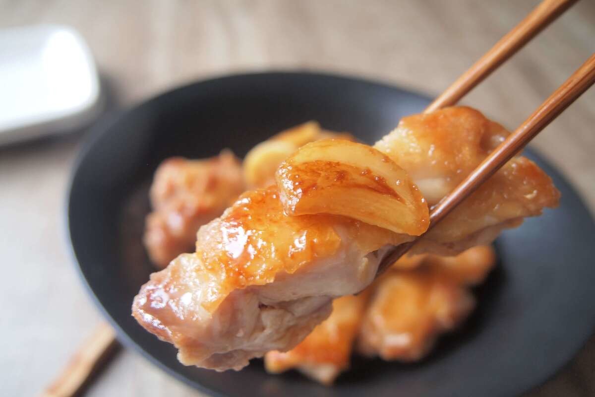 にんにく山のもも肉