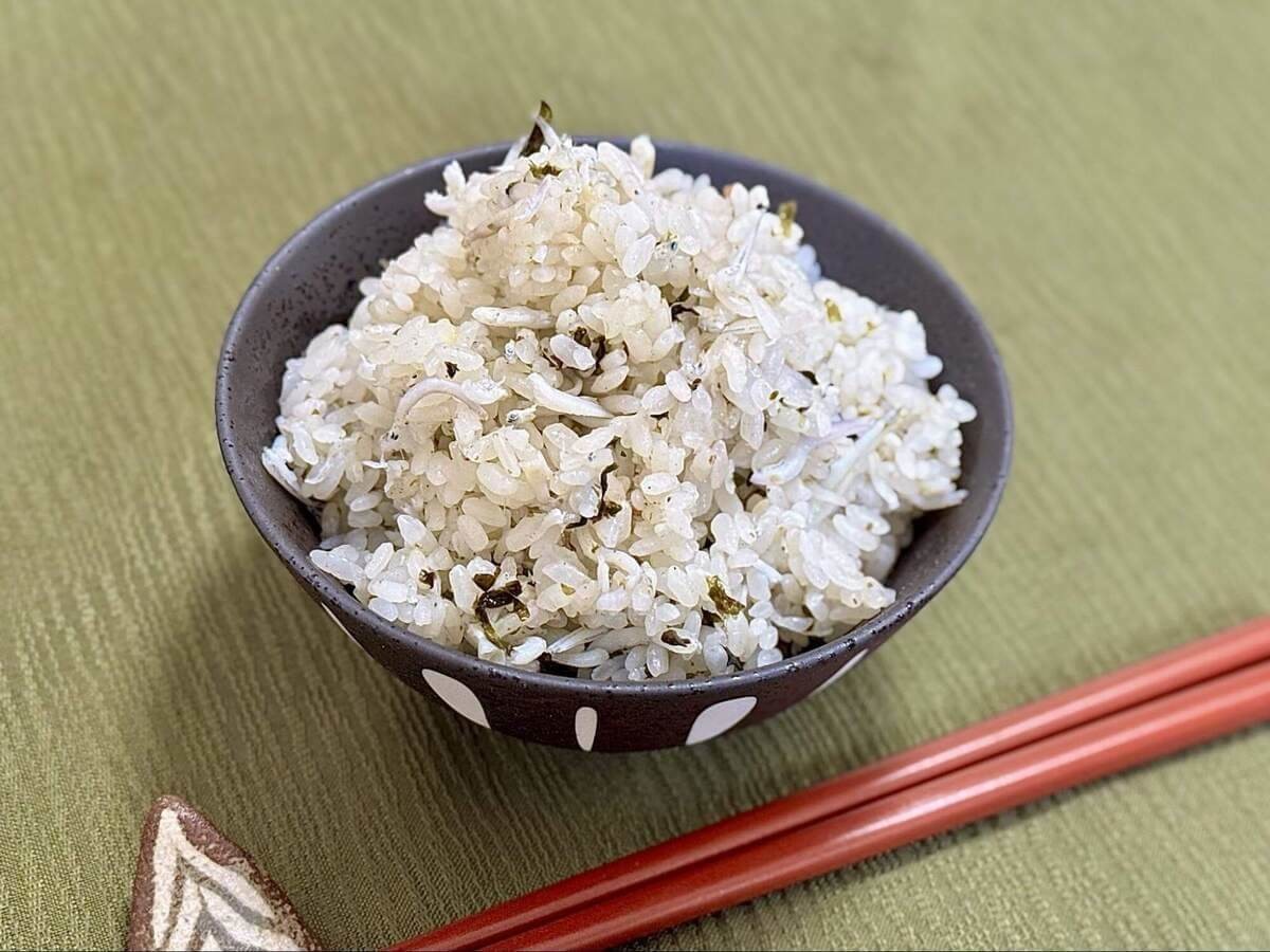 お茶漬けに入っている「網のようなもの」の正体
