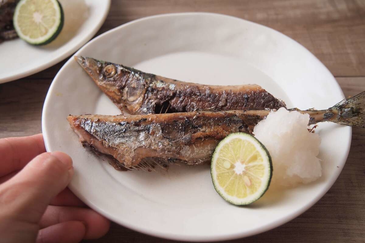 藤野嘉子さん「さんまのフライパン焼き」のレシピ