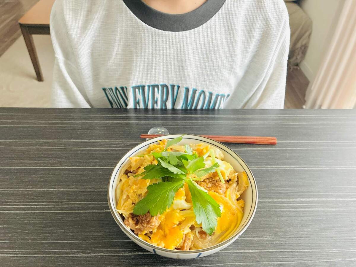 天乃屋 公式「歌舞伎揚の卵とじ」のレシピ