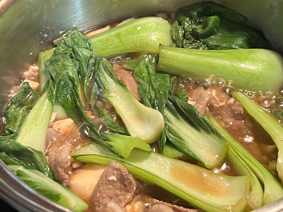 枝元なほみさん「青菜たっぷり肉豆腐」